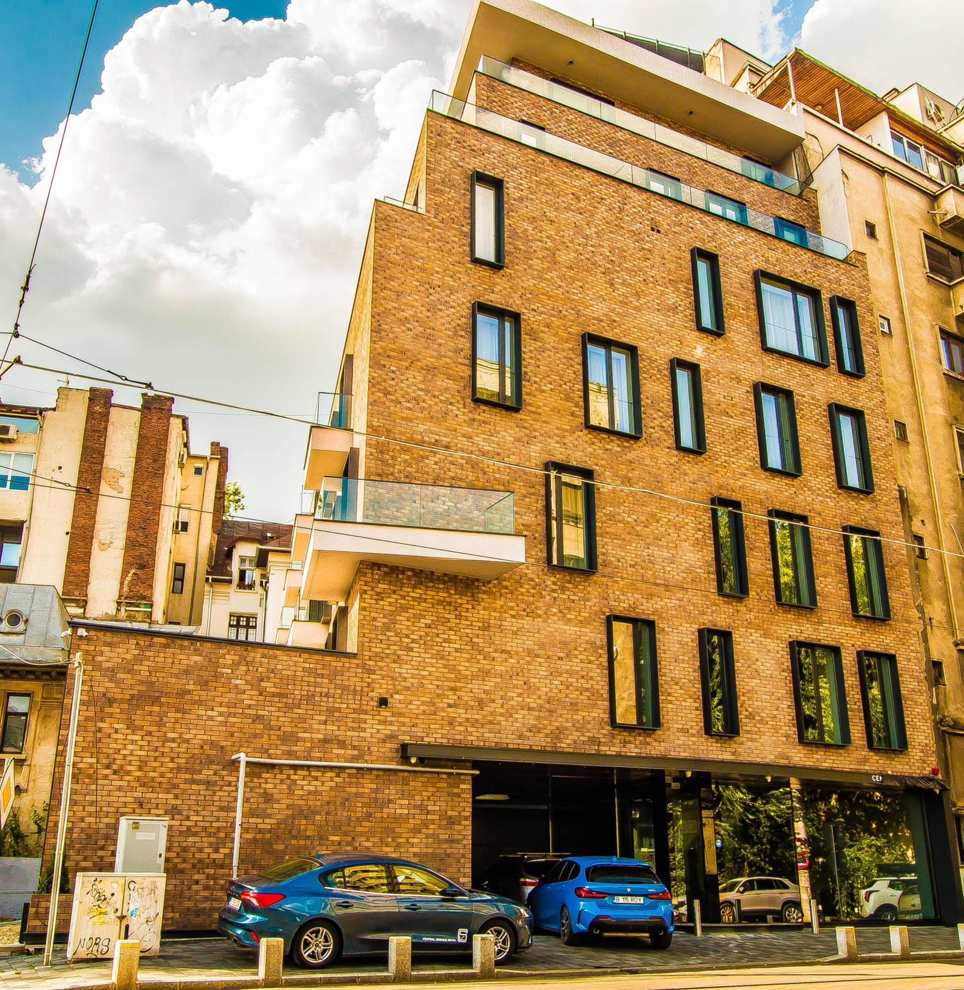 Central Carol Aparthotel 2 Bucharest Exterior photo